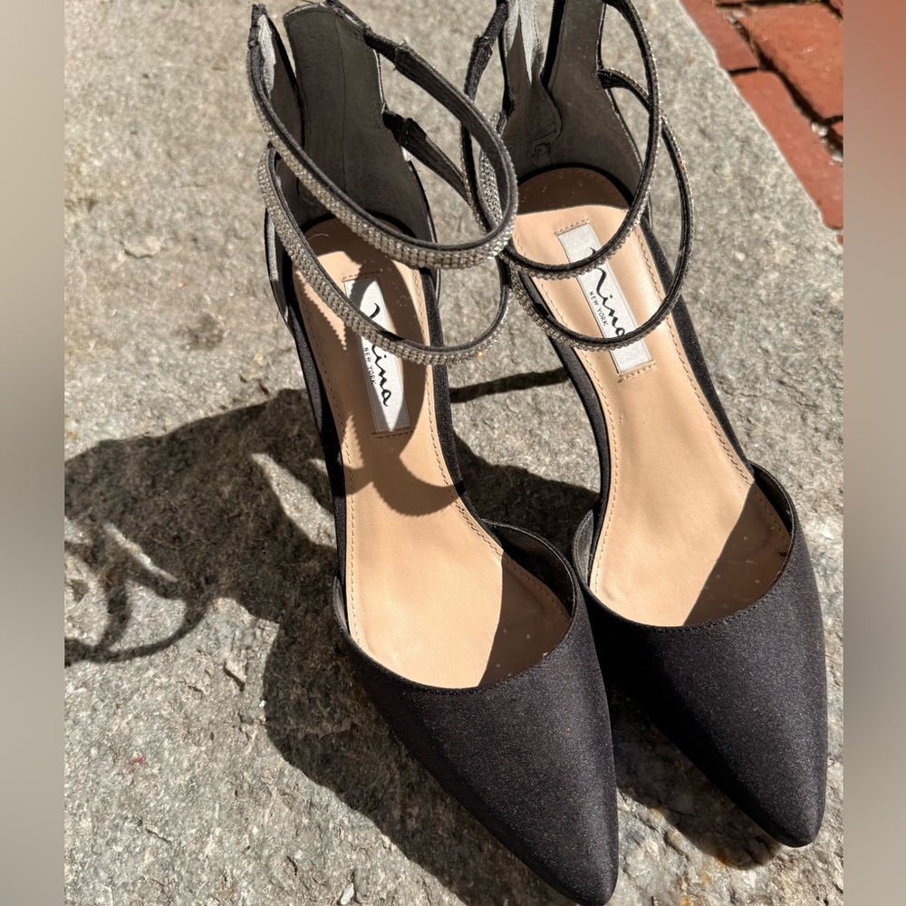 Women's Nina Black Dress high heels size 8.5